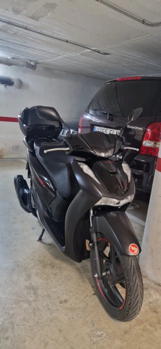 Honda SH 125 Sport Negra