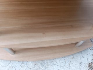 Mesa auxiliar 3 baldas madera y metal