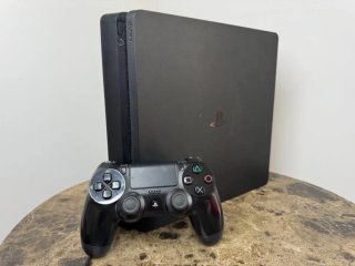 PS4 Slim Negra Sony