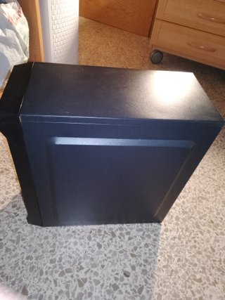 Caja de PC vacía