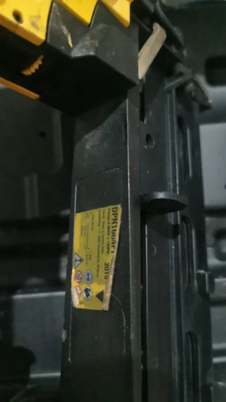 Clavadora DeWalt DPN1664PP-XJ (16GA)