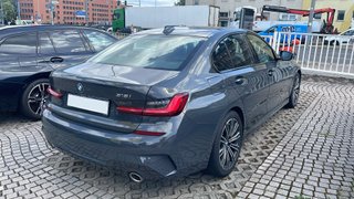 BMW 318 i
