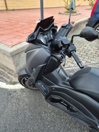 Yamaha XMAX 400cc