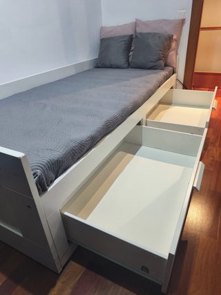 Letto Divano Ikea Bianca con Cassetti, Materassi Inclusi