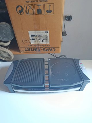 Plancha Eléctrica Nevir. Buen estado