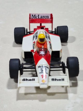 Scalextric McLaren Honda F1 exin