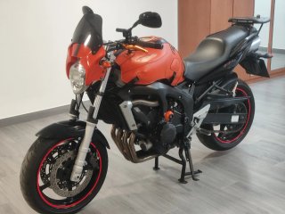 Yamaha FZ6 2006 Naranja y Negra