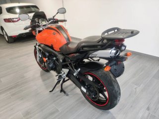 Yamaha FZ6 2006 Naranja y Negra