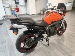 Yamaha FZ6 2006 Naranja y Negra