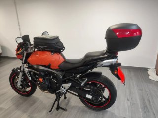 Yamaha FZ6 2006 Naranja y Negra