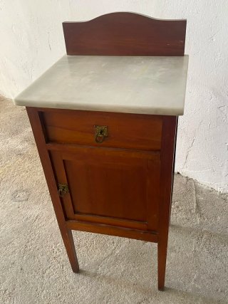 Mesita de noche antigua mármol y madera