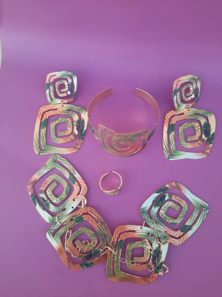 Conjunto Joyería 5 Piezas Oro Multicolor