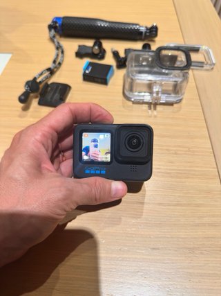 GoPro Hero 10 Nero + Accessori