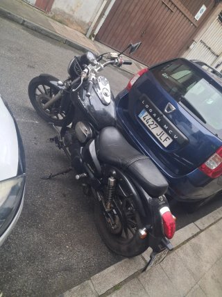 Daylim 250cc Cruiser Negra