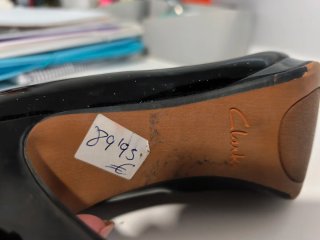 Zapatos de tacón negros Clarks