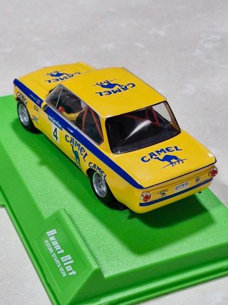 Scalextric Bmw 2002 Camel avant slot