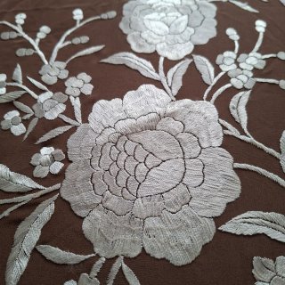MANTÓN DE MANILA VINTAGE MARRÓN FLECOS BEIGE