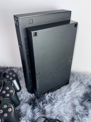Consola PS2 (PlayStation 2) Negra + 3 mandos