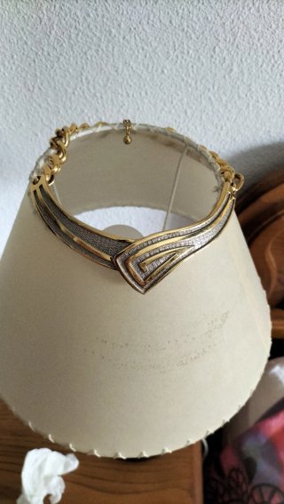 Gargantilla estilo griego oro y plata