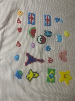 Lote de figuras de hama beads