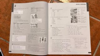 Pack English File Pre-intermediate A2/B1 Oxford
