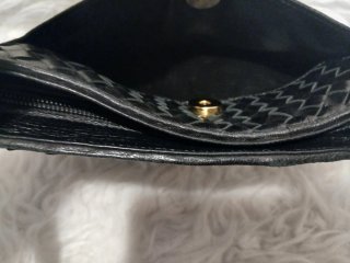Bolso negro tejido