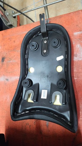 Asientos BMW R18