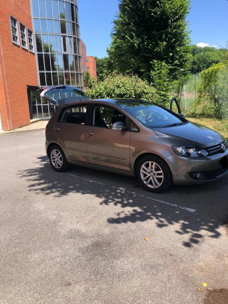 Volkswagen Golf Plus 2009 - foto 1