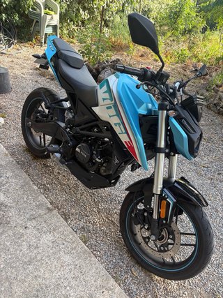 Voge 125r