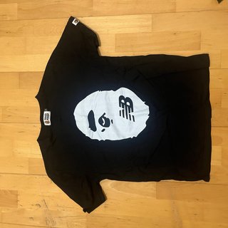 Camiseta BAPE x New Balance Negra