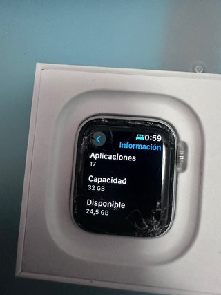 Apple Watch SE LTE A2355 Plata KZQ125