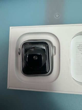 Apple Watch SE LTE A2355 Plata KZQ125