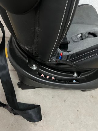 Silla de coche para bebé gris