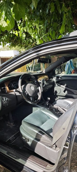 Jaguar X-Type 2004