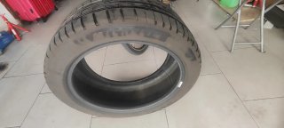 Neumático Michelin 225/45/17