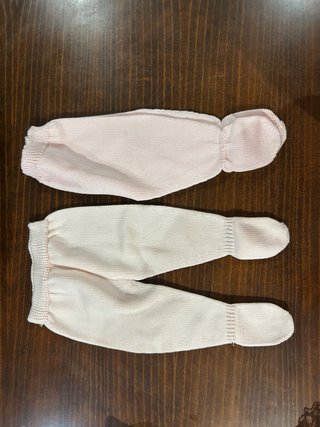 Conjunto bebé rosa tejido con capota