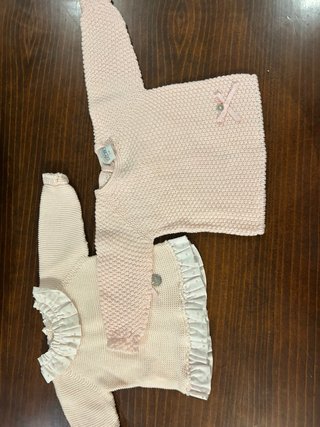 Conjunto bebé rosa tejido con capota