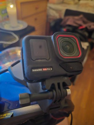 Insta360 Ace Pro 2 + Mic Air + Tarjeta 128Gb y +