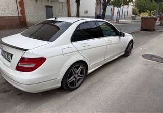Mercedes-Benz 220 2013