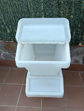 2 cubos almacenaje o reciclaje