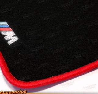 ALFOMBRILLAS SERIE 3 E30 CON LOGO RIBETE ROJO