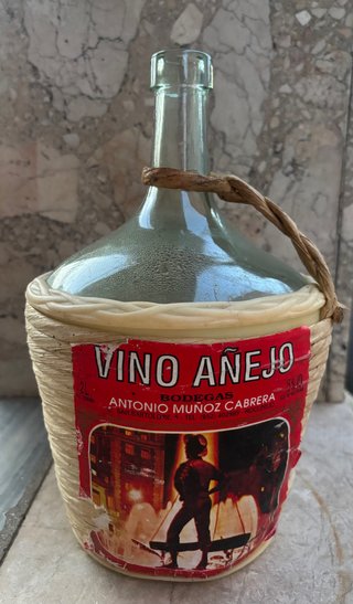 Barrafón de mimbre pequeño