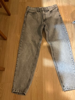 Pantalones vaqueros rectos grises hombre