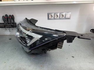 Faro Izquierdo Hyundai I20 LED Original 2021-2025