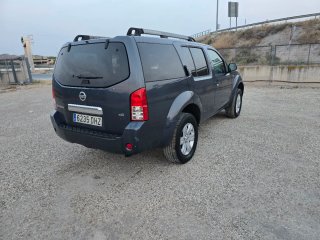 Nissan Pathfinder 2005