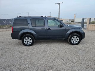 Nissan Pathfinder 2005