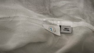 Camisa blanca de manga larga