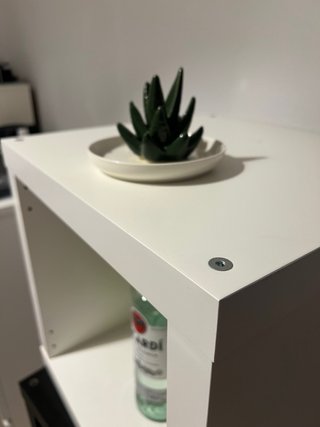 Estanterías Kallax Modulares Ikea Blancas y Negra
