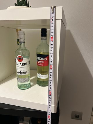 Estanterías Kallax Modulares Ikea Blancas y Negra