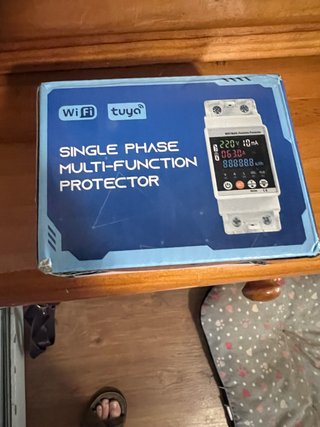 Protector Multifunción Monofásico Tuya WiFi